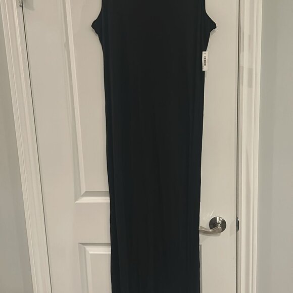 Black Amazon Dress - Picture 4 of 5